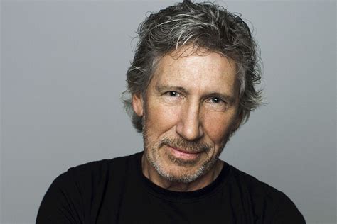 Il Tribunale Di Milano Blocca La Vendita Dell Album Di Roger Waters