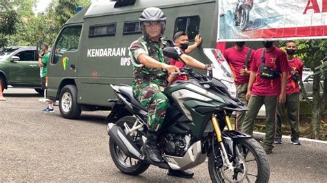 Video Detik Detik Aksi Heroik TNI Selamatkan Bayi Terjebak Di Mobil