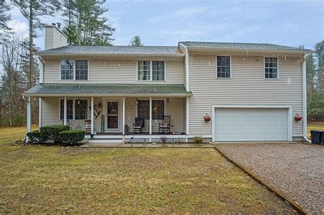 33 Dye Hill Rd Hope Valley Ri 02832 Zillow