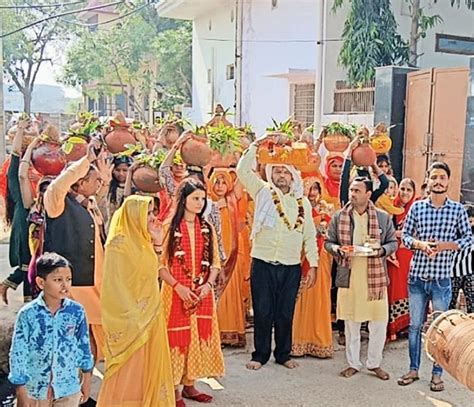 Musical Shrimad Bhagwat Katha Started With Kalash Yatra संगीतमय