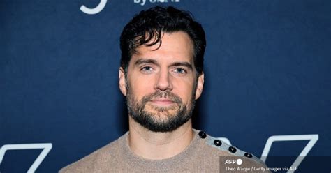 Henry Cavill Es Considerado El Hombre Más Guapo Del 2022