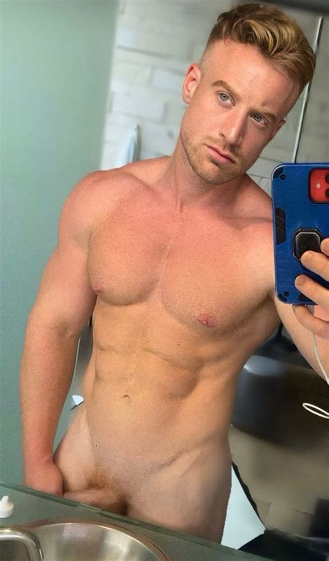 Tim James New Gay Porn Hunk Bottoms For Colby Melvin