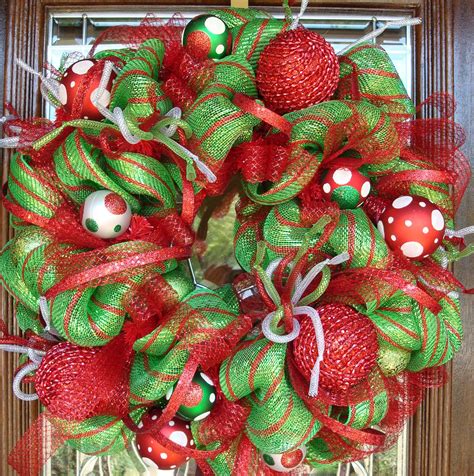 Green With Red Stripes Deco Mesh Christmas Wreath Etsy Deco Mesh