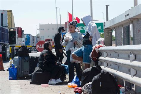 Alcalde De Arica Decret Emergencia Migratoria En La Comuna Urge Un