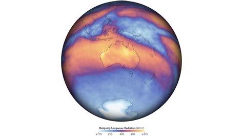 Satellite Images Show Australia's Devastating Wildfires from Space | Space