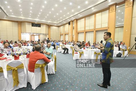 Taklimat Persidangan UMNO Cawangan