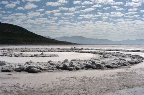 Spirale Jetty Great Salt Lake Utah By Robert Smithson Robert