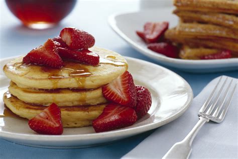 Pancakes With Strawberry Sauce Recipe