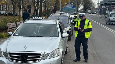 Zmasowane kontrole taksówkarzy Zatrzymano dowody i nałożono kary