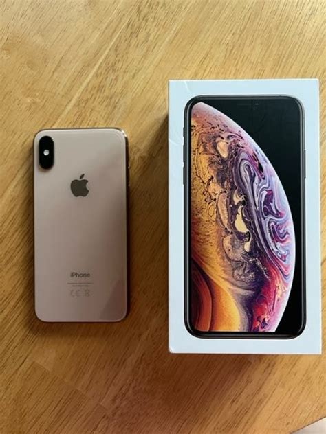 Iphone Xs Rose Gold Odli No Stanje Maskice Na Poklon