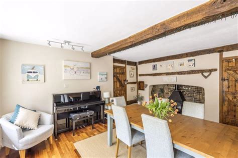 Brook Street Benson 5 Bed Cottage £875 000