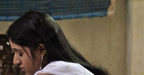 Hottest Actress Photos Waheeda Hot Stills In Saree