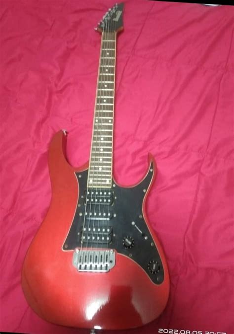 Gio Ibanez Electric Guitar Hobbies And Toys Music And Media Musical