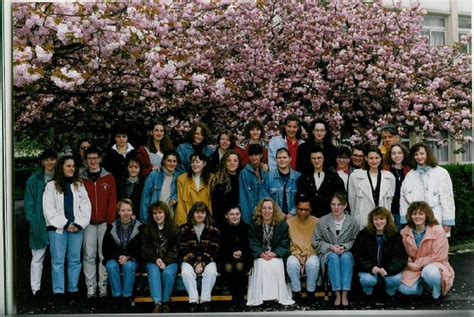 Photo De Classe Bts Esf 1ere Année De 1993 Lycée Frédéric Chopin