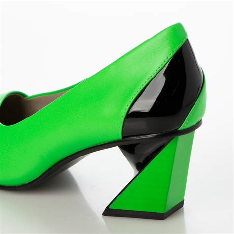 ユナイテッド ヌード UNITED NUDE Twist Flow Pump Neon Green waja bazar 海外