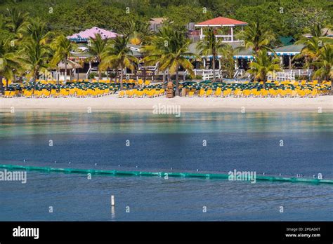 Roatan Honduras Cruise Port and Tourist Destination Stock Photo - Alamy