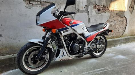 Honda Vf 700 F Interceptor V Four 1985 Catawiki