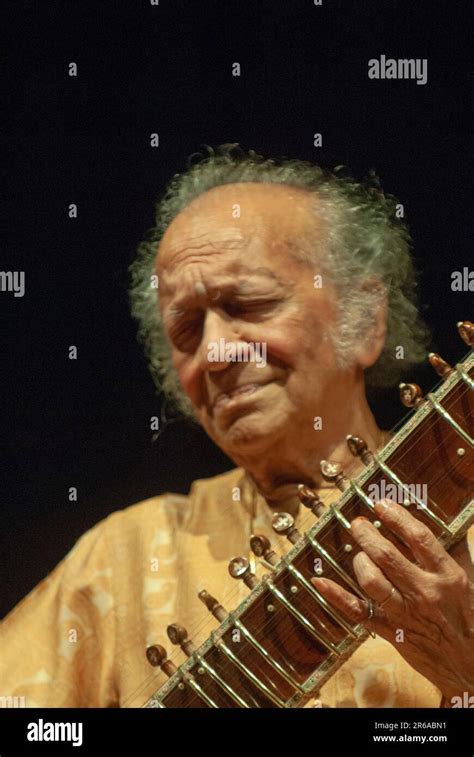 Pandit Ravi Shankar Indian Sitarist Sitar Virtuoso Playing Musical