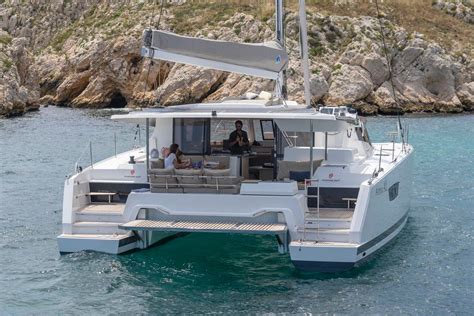 2024 Fountaine Pajot Astrea 42 Catamarans à vendre YachtWorld