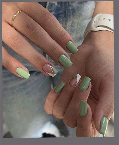 Pin By Piyu Sharma On Pins By You Green Nails Simple Nails Gel Nails