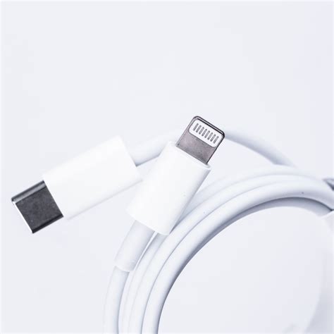 Кабель USB Lightning—USB-C 1 метр купити гуртом в Україні 🛒 LUGI