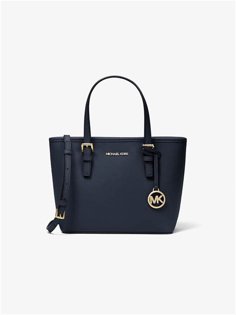 Michael Kors Сумка на плечо тоут - купить с доставкой по выгодным ценам ...