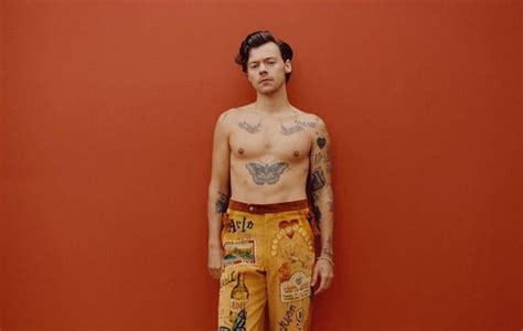 Watch Harry Styles Performs Acoustic Cherry For Vogue Coup De Main Magazine