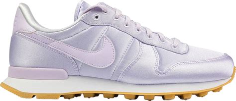 Achetez Des Wmns Internationalist Satin Qs Barely Grape Wmns Int