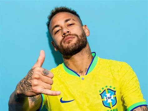 Mundo Positivo Neymar Se Pronuncia Ap S Sofrer Nova Les O Vou