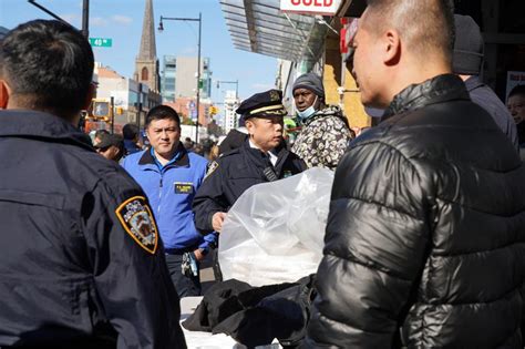 華裔副警司坐鎮 紐約法拉盛再罰無證攤販 社區新聞 紐約 世界新聞網