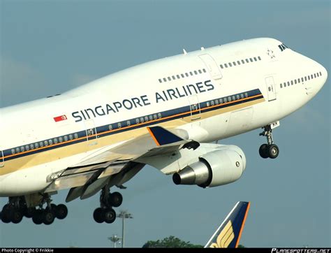 V Smm Singapore Airlines Boeing Photo By Frikkie Id