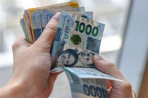 Philippines Debt Nears P14 Trillion