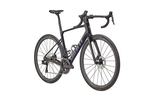 High Performance Endurance Road Bike Giant Defy Advanced Pro