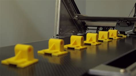 Novel 3D printer puts continuous printing on the table