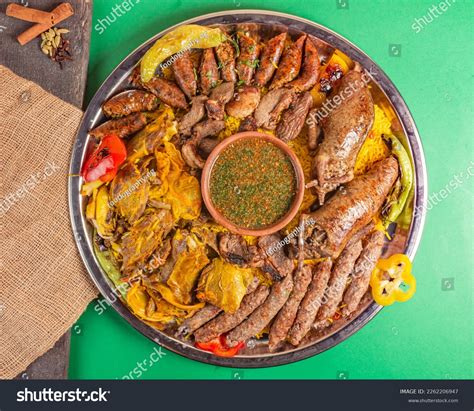 Tray Lamb Mandi Chicken Stuffed Pigeon Stock Photo 2262206947 | Shutterstock