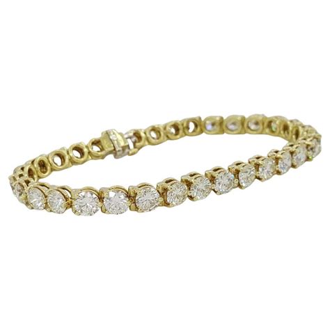 570 Carat Round Brilliant Cut Diamonds 18 Carat Yellow Gold Tennis Bracelet For Sale At 1stdibs