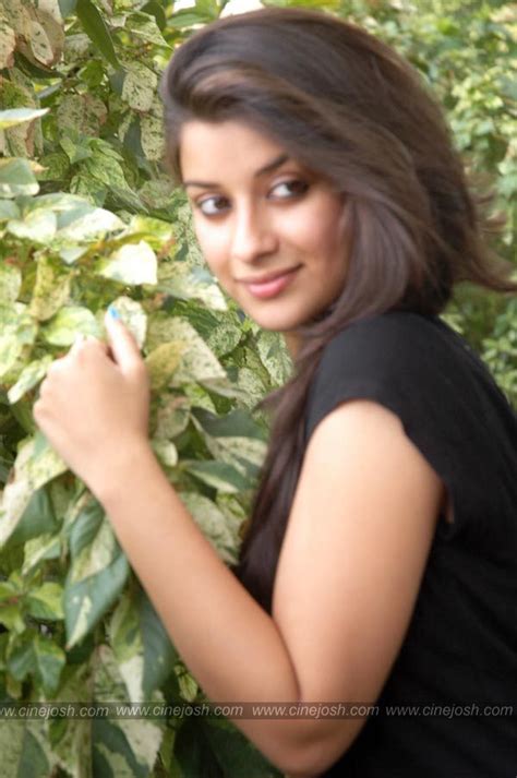 Madhurima Photo 72 Of 122