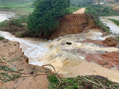 Duas barragens rompem na Bahia por conta das fortes chuvas Matão Informa