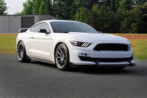 Ford Mustang S White Forgeline Rb C Wheel Wheel Front