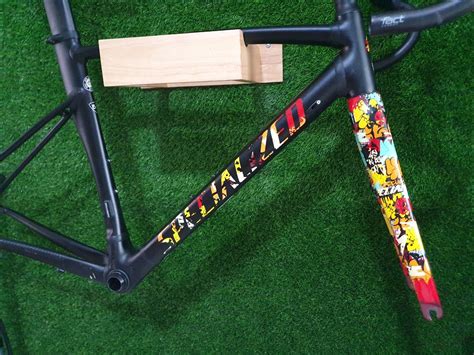 Specialized Allez Sprint DSW Graffiti size 54, Sports Equipment ...