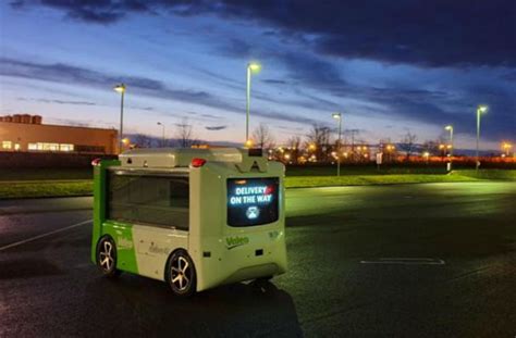 Valeo Unveils Autonomous Electric Delivery Droid Garage Wire