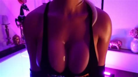 Amanda Breden Big Tit Milf Amanda Bred N Showing Off Her Good Parts