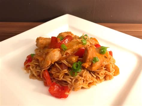 Scharfe H Hnchen Pfanne Mit Mie Nudeln Zu Faul Zum Kochen