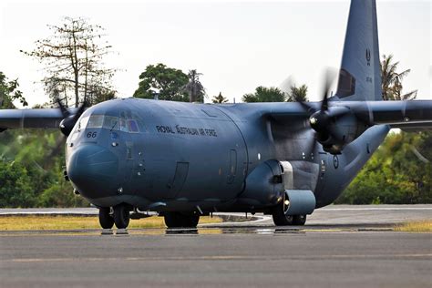 Senado Da Austr Lia Questiona Escolha Do C J E Descarte Do Embraer C