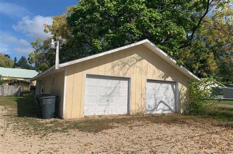 800 N Main St Lake Mills Wi 53551 Mls 1852397 Redfin