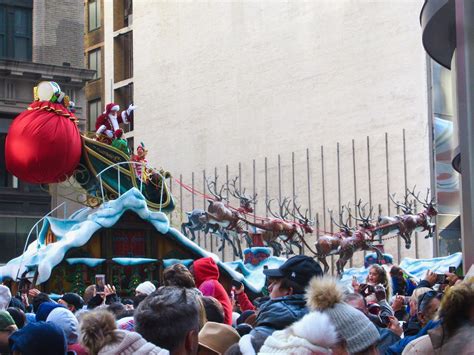 2022 Macys 96th Thanksgiving Day Parade Santa Claus Sleigh… Flickr