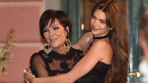 Kardashian Fans Mourn Kendall Jenners ‘old Life After Mom Kris Shares