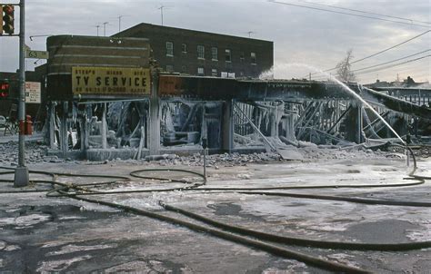 35 Spectacular Vintage Photos of Rego Park from the 1970s