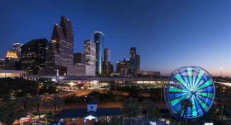 houston worth visiting  reasons   visit budget  trip