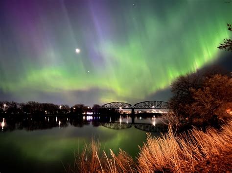 Northern Lights Over The Missouri River SkySpy Photos Images Video